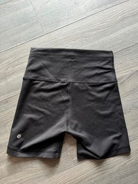 lululemon wunder train black bike shorts